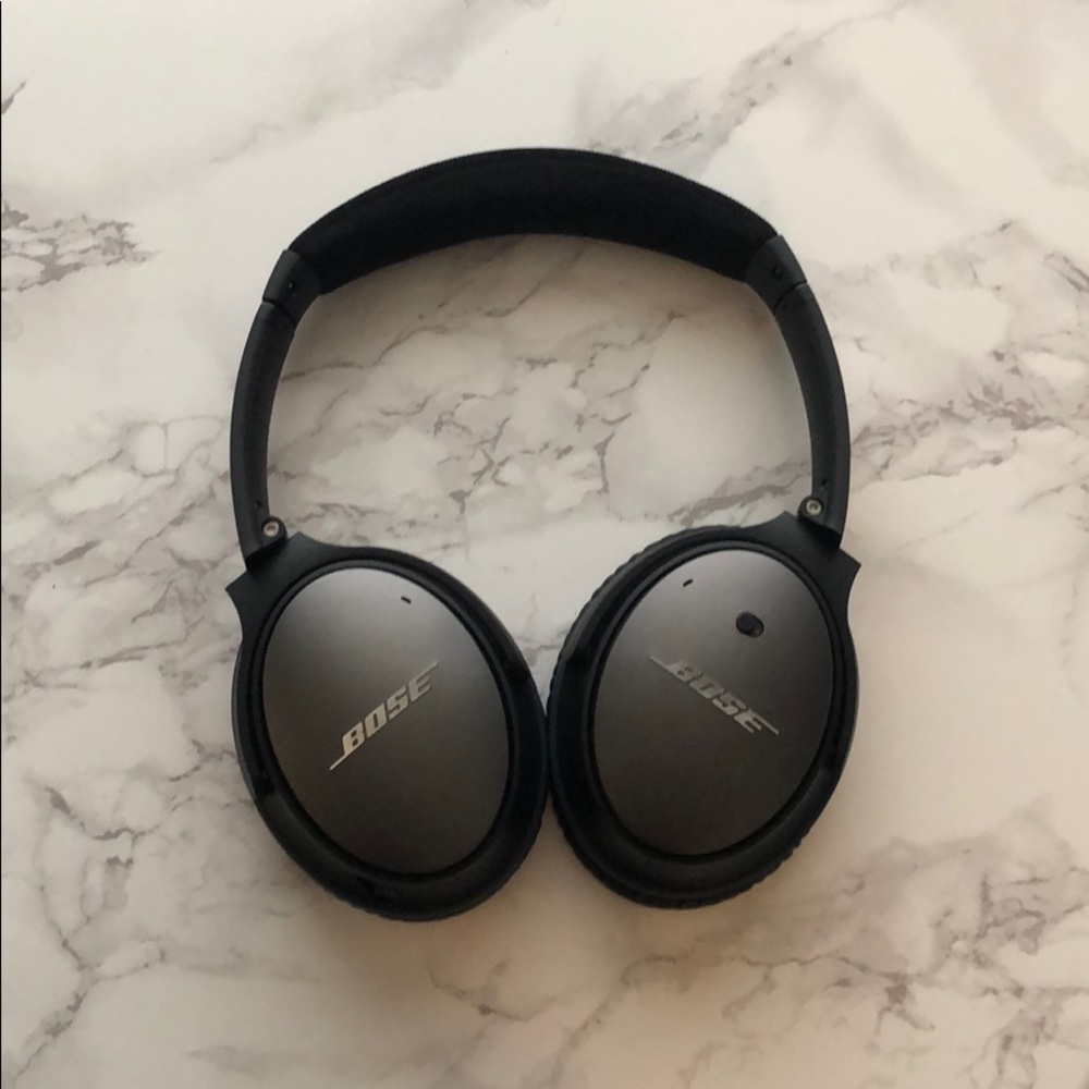 Bose noise canceling headphones